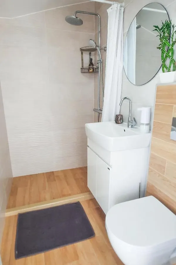 Апартаменты Shik & Chic In The Heart Of Burgas # 5Min From Beach # New
